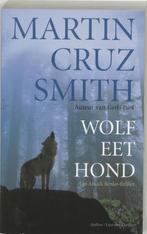 Te Koop Boek WOLF EET HOND Martin Cruz Smith, Martin Cruz Smith, Ophalen of Verzenden, Zo goed als nieuw, Amerika