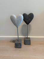 Betonnen hartjes op staander, Antiek en Kunst, Ophalen