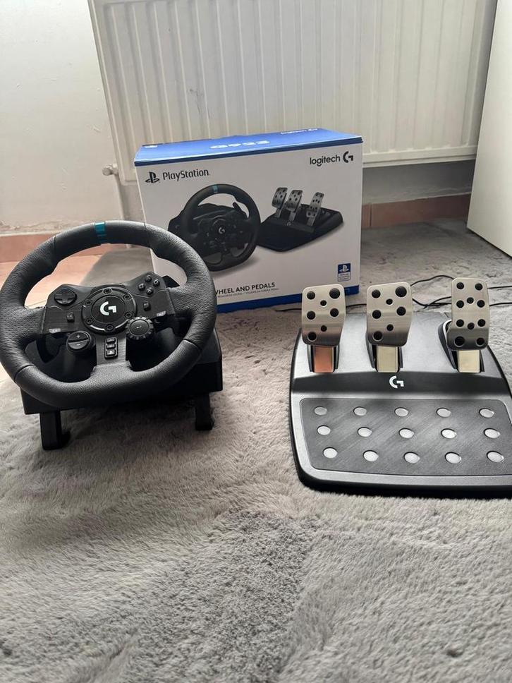 LOGİTECH G923, Games en Spelcomputers, Spelcomputers | Sony Consoles | Accessoires, Zo goed als nieuw, Ophalen