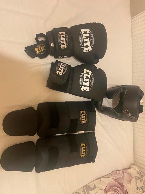Bokskick set – handschoenen, scheenbeschermers & headgear, Sport en Fitness, Vechtsporten en Zelfverdediging, Ophalen