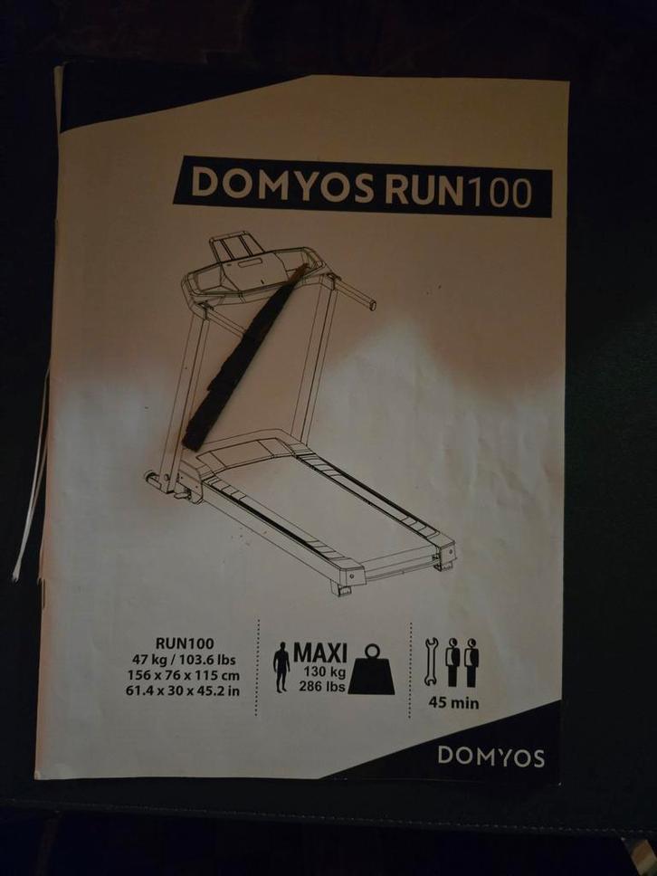 Tapis de course Domyos RUN100, Sports & Fitness, Course, Jogging & Athlétisme, Enlèvement