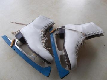 ijsschaatsen maat 38 beschikbaar voor biedingen