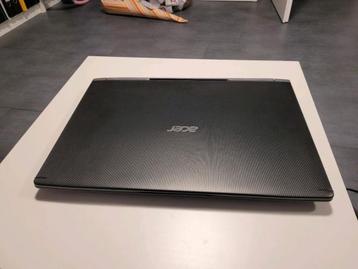 Acer Aspire VN7-793G 17 inch laptop