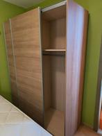 Kleerkast hout twee compartimenten, Huis en Inrichting, Kasten | Kleerkasten, Ophalen, Zo goed als nieuw