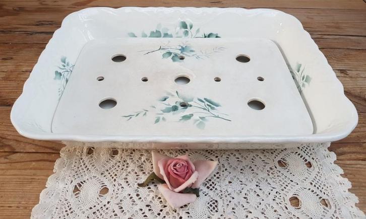 Antieke aspergeschaal + treef, Societe Ceramique Maestricht, Antiek en Kunst, Antiek | Servies los, Ophalen of Verzenden