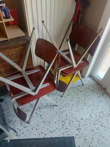 Galvanitas schoolstoel, jaren 60, model s16  beschikbaar voor biedingen