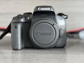 Canon EOS 750D + 18–55mm IS STM + 55–250mm IS STM beschikbaar voor biedingen
