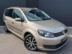 Volkswagen Touran 1.6 CR TDI | Navi | 1ste eigenaar | Garant, Auto's, Volkswagen, Voorwielaandrijving, Euro 5, Gebruikt, Zwart