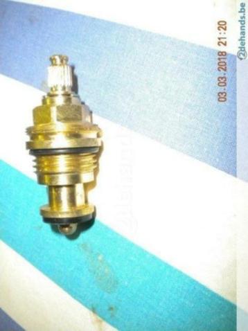 Bovendeel voor inbouwkranen 1x beschikbaar voor biedingen