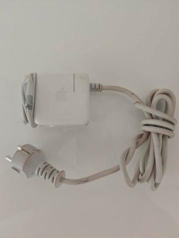 Apple mac 60w oplader  beschikbaar voor biedingen