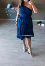 Blauw suitekleed maat medium, Kleding | Dames, Gelegenheidskleding, Ophalen of Verzenden, Zo goed als nieuw, Blauw