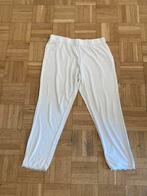 Witte legging met kant, knielengte 38, Kleding | Dames, Leggings, Maillots en Panty's, Legging, Maat 36/38 (S), Wit, Ophalen of Verzenden