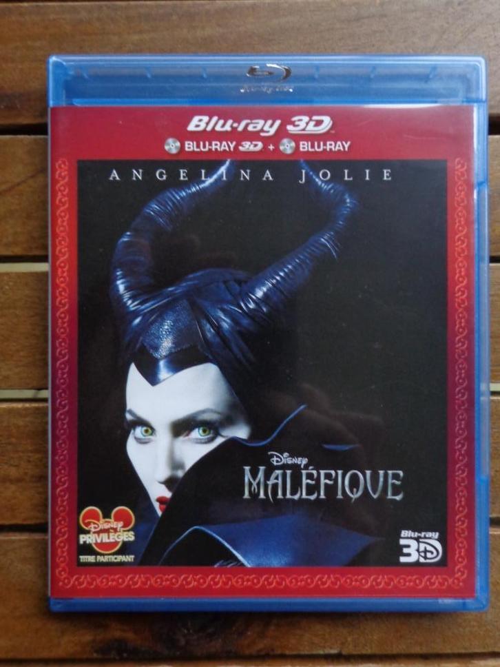 )))  Bluray 3D + Bluray  Maléfique  //  Angelina Jolie  (((, CD & DVD, Blu-ray, Comme neuf, Aventure, 3D, Enlèvement ou Envoi