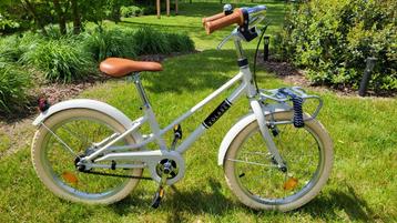 Volare meisjesfiets 18 inch, Fietsen en Brommers, Ophalen, Zo goed als nieuw, 16 tot 20 inch, Volare