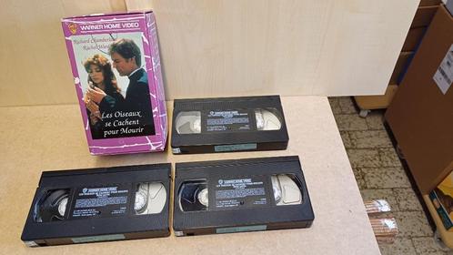 Coffret « Les oiseaux se cachent pour mourir», Cd's en Dvd's, VHS | Film, Ophalen of Verzenden