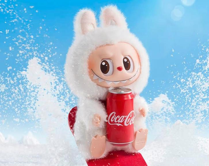 Labubu coca cola  met blikje 💯% authentic POP MART NIEUW, Collections, Jouets miniatures, Neuf, Enlèvement