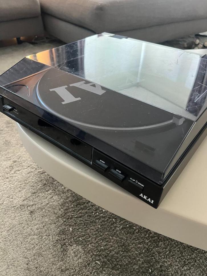 Akai USB professional platendraaier ATT01U, Audio, Tv en Foto, Platenspelers, Gebruikt, Platenspeler, Akai, Pitch-regelaar, USB-aansluiting