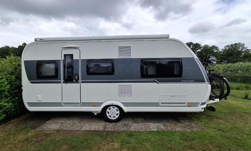 Caravan Hobby 495 UL Prestige, topmodel van Hobby, Caravans en Kamperen, Caravans, Particulier, tot en met 4, 1250 - 1500 kg, Rondzit