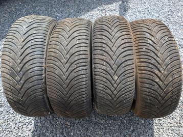 Quatre pneus hiver Kleber 205/60R16  beschikbaar voor biedingen