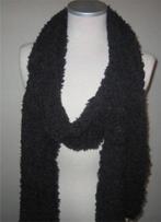 Zacht gebreide sjaal met glinstertjes, Kleding | Dames, Mutsen, Sjaals en Handschoenen, Ophalen of Verzenden, Zo goed als nieuw