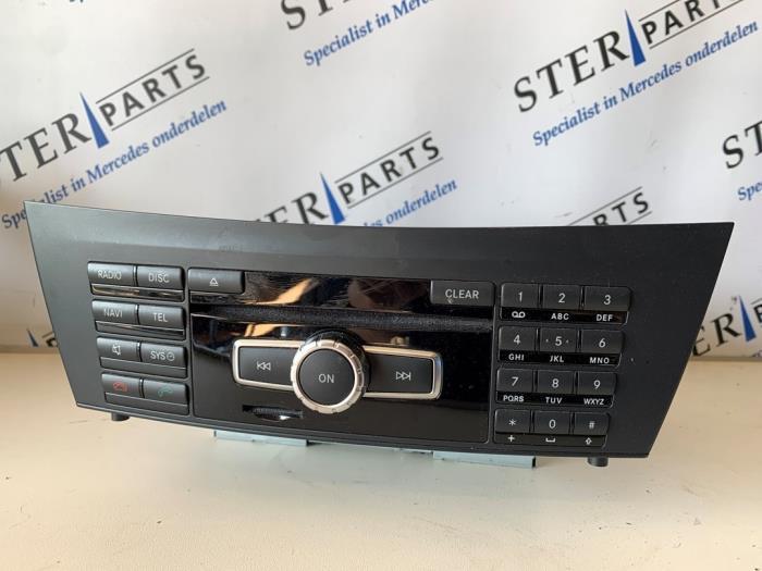 Navigatie Systeem van een Mercedes C-Klasse, Auto-onderdelen, Elektronica en Kabels, Mercedes-Benz, Gebruikt, 3 maanden garantie