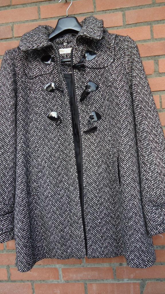 Jas maat 40, Kleding | Dames, Jassen | Winter, Zo goed als nieuw, Maat 38/40 (M), Zwart, Ophalen of Verzenden
