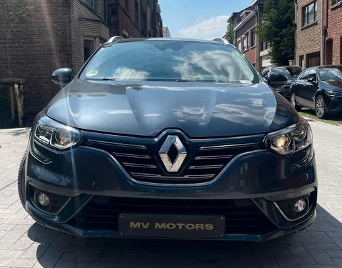 2020 Renault MEGANE ESTATE 1.5 DCI BOSE/automaat!, Auto's, Renault, Bedrijf, Te koop, Mégane, 360° camera, ABS, Achteruitrijcamera