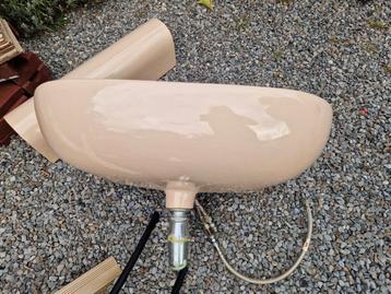 Badkamerlavabo met shifon en voet. Geëmailleerd. beschikbaar voor biedingen