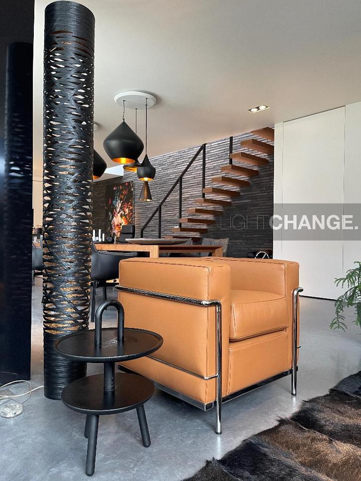 Cassina 2 fauteuil Grand Confort LC2, zie ook LC3 LC4 NIEUW, Maison & Meubles, Canapés | Salons, Neuf, Cuir, Métal, Enlèvement