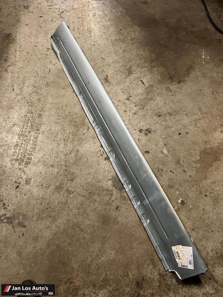 Audi 80 B2 overzetdorpel rechts, Auto-onderdelen, Carrosserie, Bumper, Audi, Rechts, Gebruikt, Herkomst onderdeel bekend, Ophalen