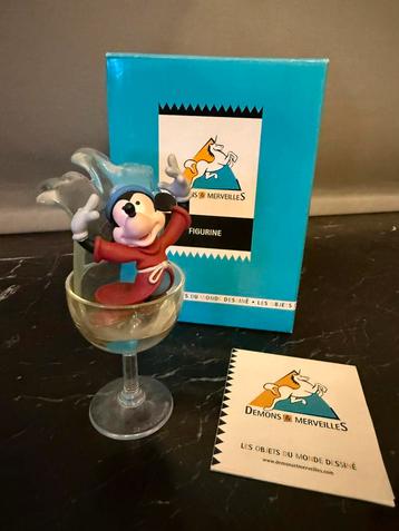 Mickey Mouse tovenaarsleerling Demons & Merveilles. RAR beschikbaar voor biedingen