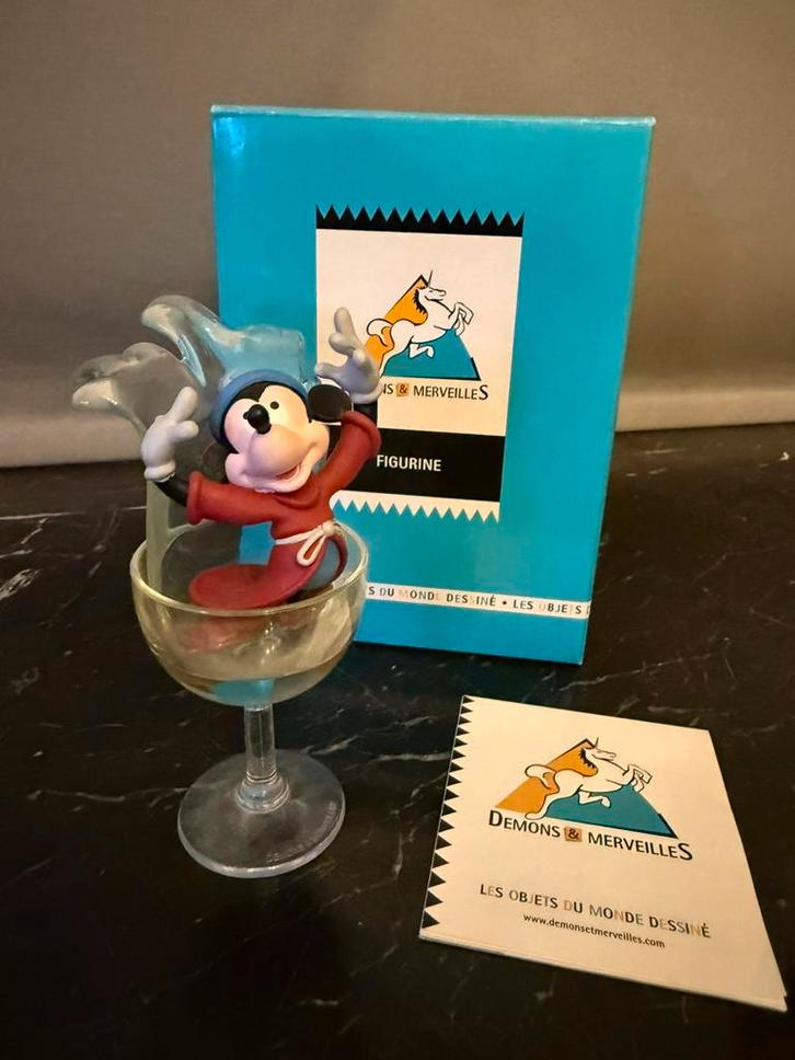 Mickey Mouse tovenaarsleerling Demons & Merveilles. RAR, Verzamelen, Disney, Zo goed als nieuw, Mickey Mouse, Ophalen of Verzenden