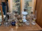 Collectie oude olielampen in glas en porselein, Antiek en Kunst, Antiek | Glaswerk en Kristal, Ophalen of Verzenden
