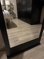 Spiegel staande of hangend, Ophalen, Zo goed als nieuw