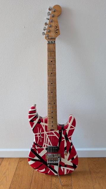 Guitare EVH Stripe Red (by Fender), Enlèvement ou Envoi, Utilisé, Fender