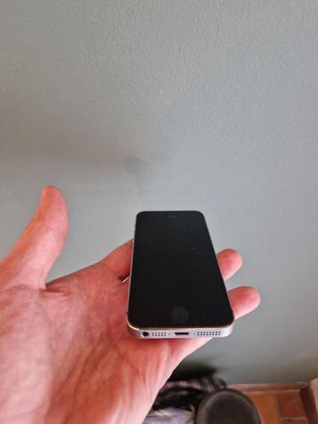 Apple iPhone 5s 32GB Space Gray beschikbaar voor biedingen