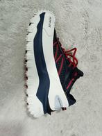 Bottes Moncler Trailgrip GORE-TEX Low – Blue / White / Red, Kleding | Heren, Schoenen, Ophalen of Verzenden, Nieuw, Blauw