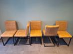 Set van 5 stoelen zwart metaal/vintage lichtbruin, Huis en Inrichting, Stoelen, Ophalen, Gebruikt, Bruin, Vintage