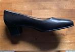 Chaussures escarpins femme cuir noir pointure 40 neufs., Noir, Escarpins, Enlèvement ou Envoi, Neuf