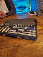 Potsleutels, Ophalen