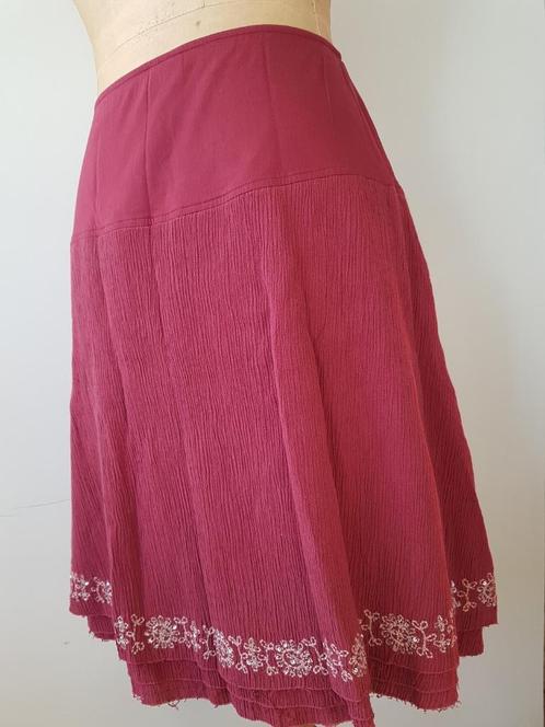 MAIS IL EST OU LE SOLEIL - Jolie jupe tissu froissé - T.2, Kleding | Dames, Rokken, Gedragen, Maat 42/44 (L), Roze, Ophalen of Verzenden