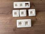 Stopcontactplaatjes Niko + afdekplaatje 25 €, Ophalen, Gebruikt, Stopcontact