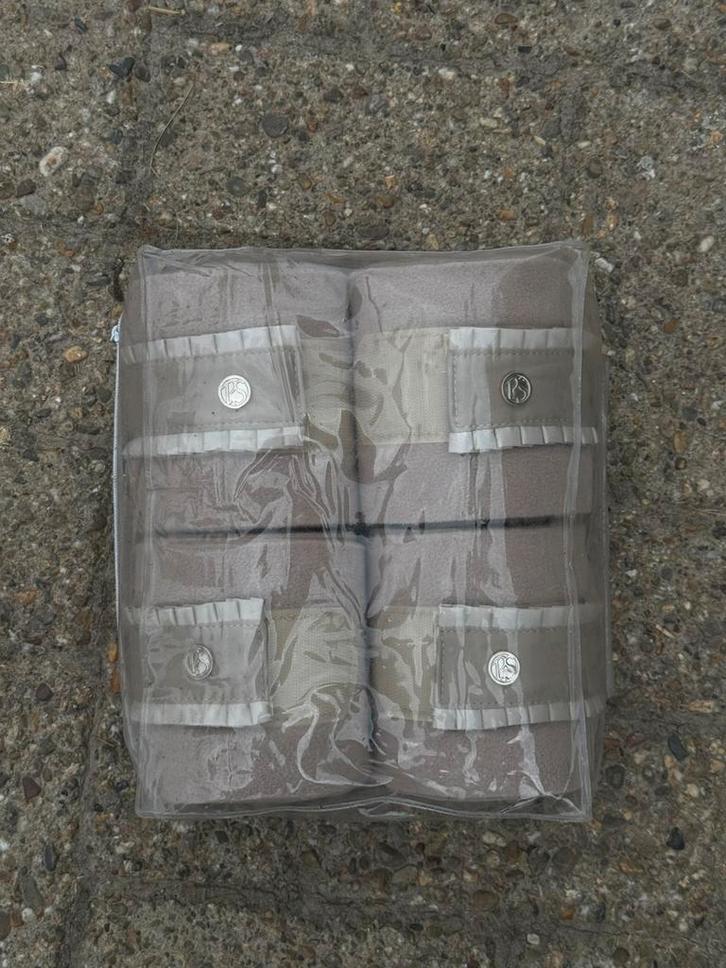 Ps of Sweden bandages ruffle beige, Dieren en Toebehoren, Paarden en Pony's | Beschermers, Zo goed als nieuw, Ophalen of Verzenden