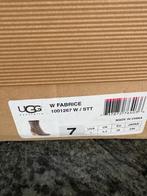Bottes UGG, Enlèvement ou Envoi, Brun, Boots et Botinnes, Porté