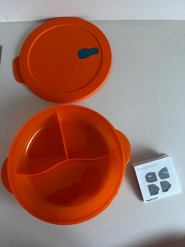 NIEUW van Tupperware - Crystalwave vakjesbord groot, Maison & Meubles, Cuisine| Tupperware, Neuf, Orange, Enlèvement ou Envoi