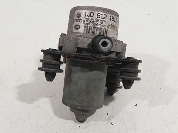 VACUUMPOMP Skoda Yeti (5LAC) (01-2009/12-2017) (1J0612181B) beschikbaar voor biedingen