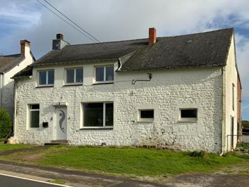 Maison à vendre à Macquenoise, 2 chambres beschikbaar voor biedingen