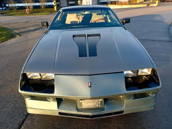 chevrolet camaro Z28-E**bj:1984**weinig km!!, Auto's, Chevrolet, Bedrijf, Te koop, Camaro, Airconditioning, Bluetooth, Elektrische ramen