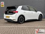 Volkswagen ID.3 First Plus 58 kWh € 10.200 NETTO | IQ Light, Auto's, Volkswagen, Automaat, Wit, Grijs, Navigatiesysteem