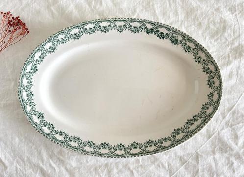 Plat ovale Boch Carlotta, Antiek en Kunst, Antiek | Servies los, Ophalen of Verzenden